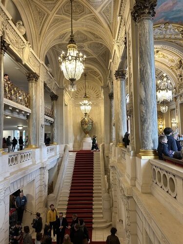 grand escalier opéra de Lille