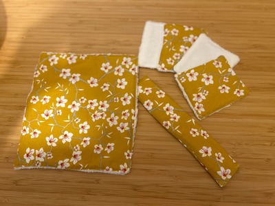 intérieur trousse de toilette carrée