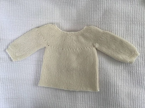 brassière simple tricot point mousse taille naissance